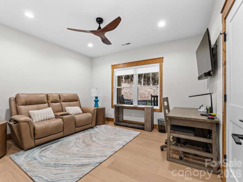 15 Moytoy Lane, Brevard, NC 28712.  MLS# CAR4429647, YatesRealty ID 54054. 