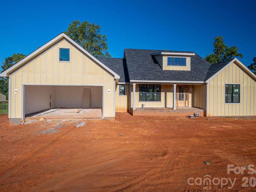 3455 Goodson Road, Maiden, NC 28650.  MLS# CAR4425991, YatesRealty ID 54056. 