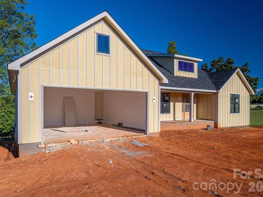 3455 Goodson Road, Maiden, NC 28650.  MLS# CAR4425991, YatesRealty ID 54056. 