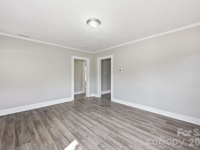 1006 C Street, Kannapolis, NC 28081.  MLS# CAR4430307, YatesRealty ID 54057. 