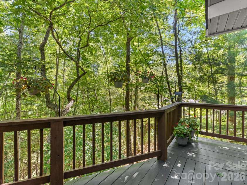 1238 Soquili Drive, Brevard, NC 28712.  MLS# CAR4422481, YatesRealty ID 54058. 