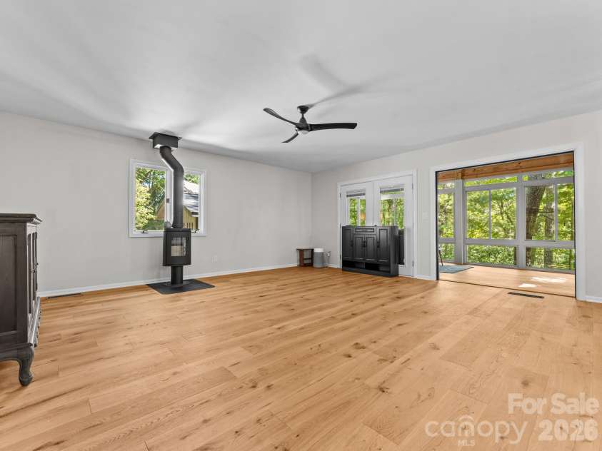 1238 Soquili Drive, Brevard, NC 28712.  MLS# CAR4422481, YatesRealty ID 54058. 