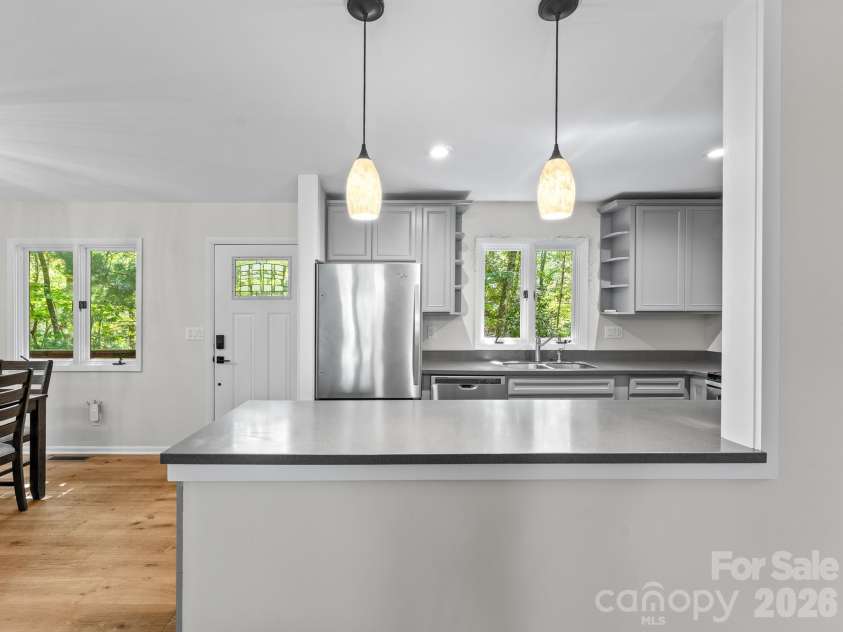 1238 Soquili Drive, Brevard, NC 28712.  MLS# CAR4422481, YatesRealty ID 54058. 