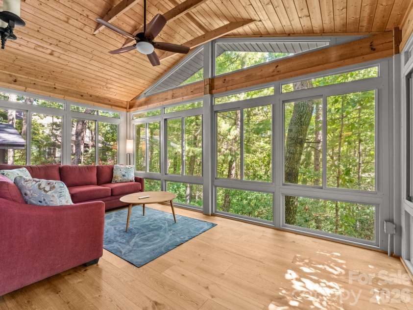 1238 Soquili Drive, Brevard, NC 28712.  MLS# CAR4422481, YatesRealty ID 54058. 