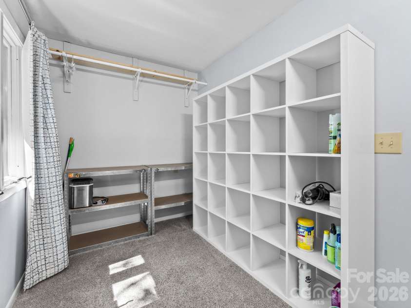 1238 Soquili Drive, Brevard, NC 28712.  MLS# CAR4422481, YatesRealty ID 54058. 