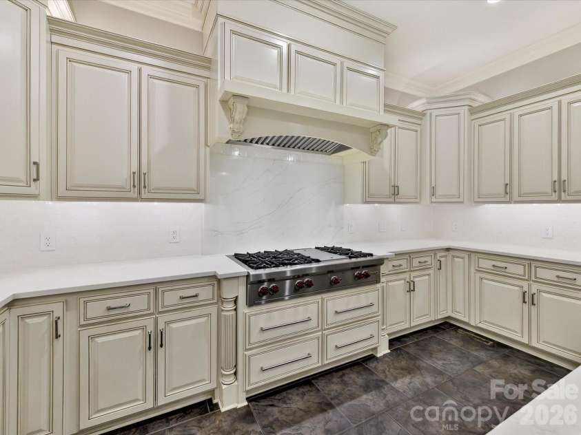 18624 Silent Falls Cove, Davidson, NC 28036.  MLS# CAR4336399, YatesRealty ID 5406. 
