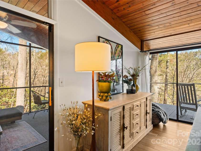 3077 Phoebe Lane, Lenoir, NC 28645.  MLS# CAR4221362, YatesRealty ID 5406. 