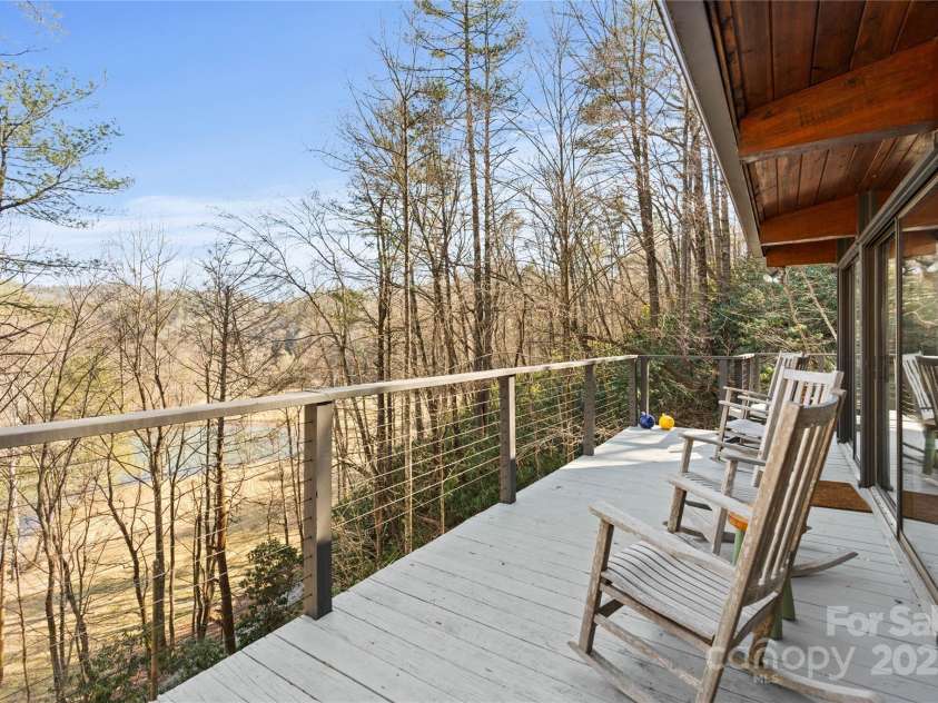 3077 Phoebe Lane, Lenoir, NC 28645.  MLS# CAR4221362, YatesRealty ID 5406. 