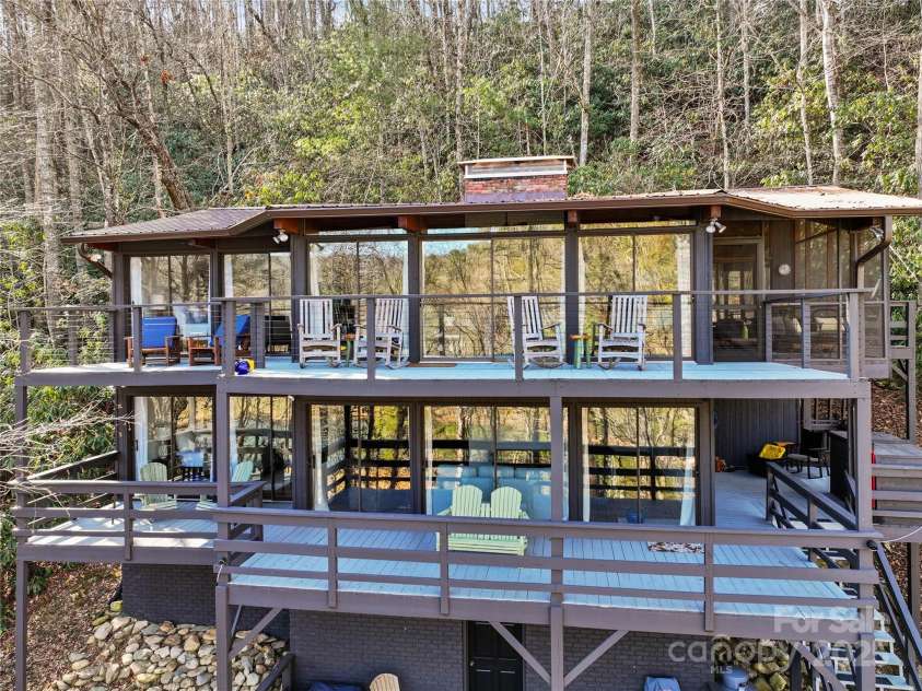 3077 Phoebe Lane, Lenoir, NC 28645.  MLS# CAR4221362, YatesRealty ID 5406. 