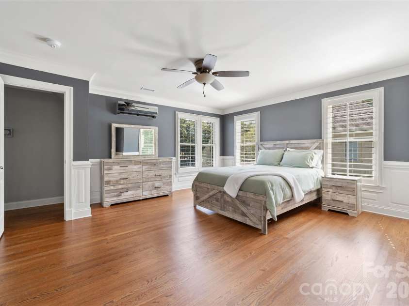 21206 Captiva Court, Cornelius, NC 28031.  MLS# CAR4430124, YatesRealty ID 54060. 