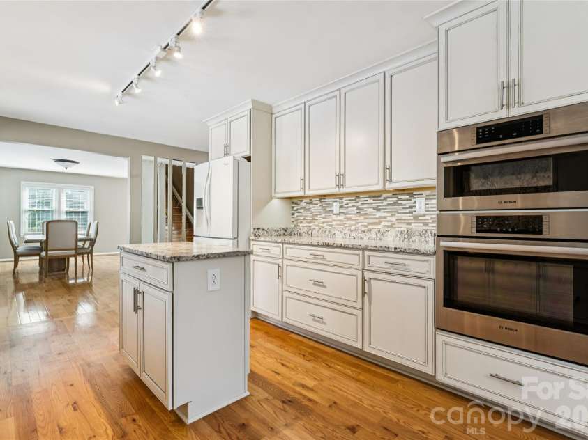 7 Indian Trail Road, Candler, NC 28715.  MLS# CAR4428696, YatesRealty ID 54064. 