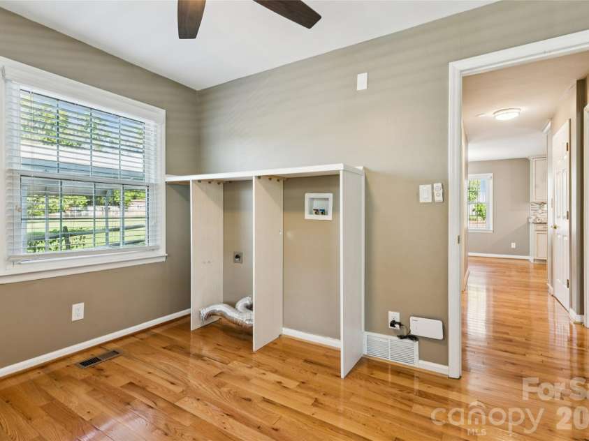 7 Indian Trail Road, Candler, NC 28715.  MLS# CAR4428696, YatesRealty ID 54064. 