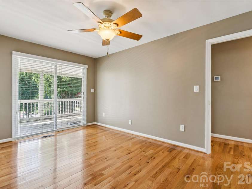 7 Indian Trail Road, Candler, NC 28715.  MLS# CAR4428696, YatesRealty ID 54064. 