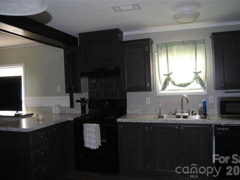 2759 Lockhart Road, Kershaw, SC 29067.  MLS# CAR4429923, YatesRealty ID 54065. 
