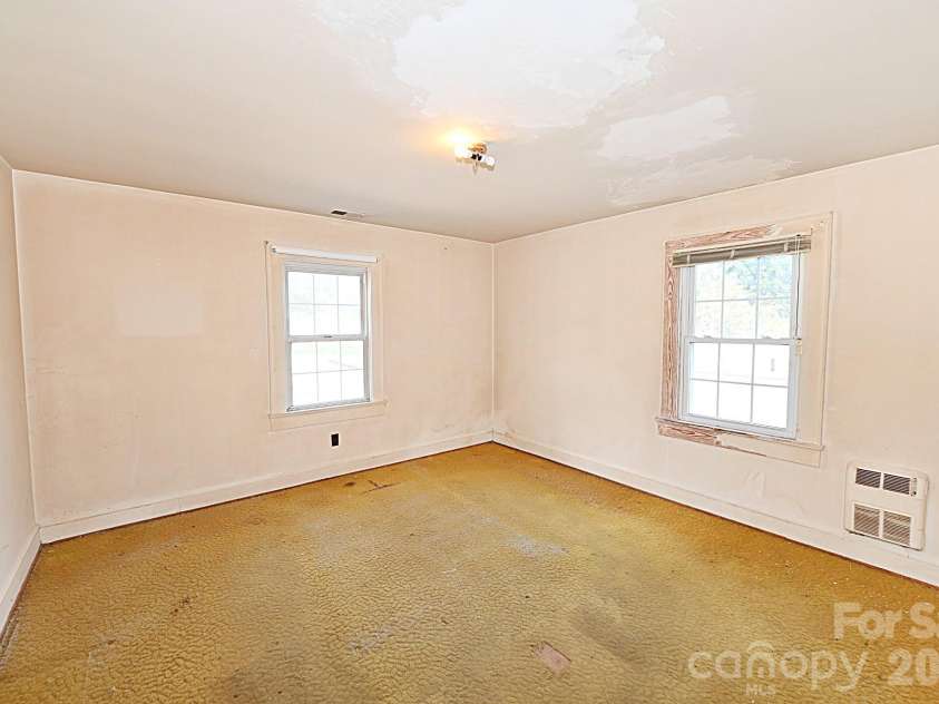 3383 Evans Drive, Connelly Springs, NC 28612.  MLS# CAR4430182, YatesRealty ID 54067. 