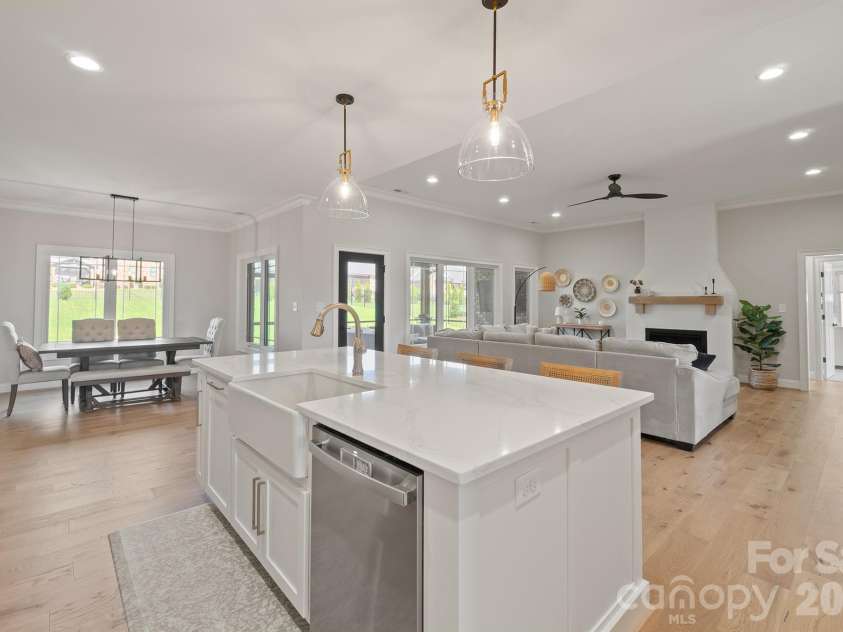 2959 Tavistock Lane, Lincolnton, NC 28092.  MLS# CAR4427748, YatesRealty ID 54068. 