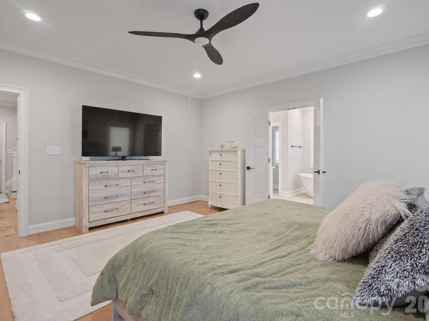 2959 Tavistock Lane, Lincolnton, NC 28092.  MLS# CAR4427748, YatesRealty ID 54068. 