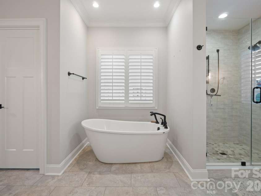 2959 Tavistock Lane, Lincolnton, NC 28092.  MLS# CAR4427748, YatesRealty ID 54068. 