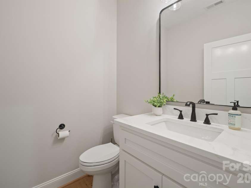 2959 Tavistock Lane, Lincolnton, NC 28092.  MLS# CAR4427748, YatesRealty ID 54068. 