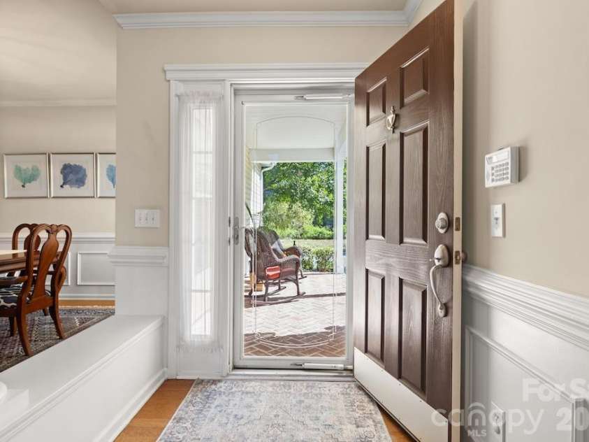 6723 Carrington Pointe Drive, Huntersville, NC 28078.  MLS# CAR4427331, YatesRealty ID 54069. 
