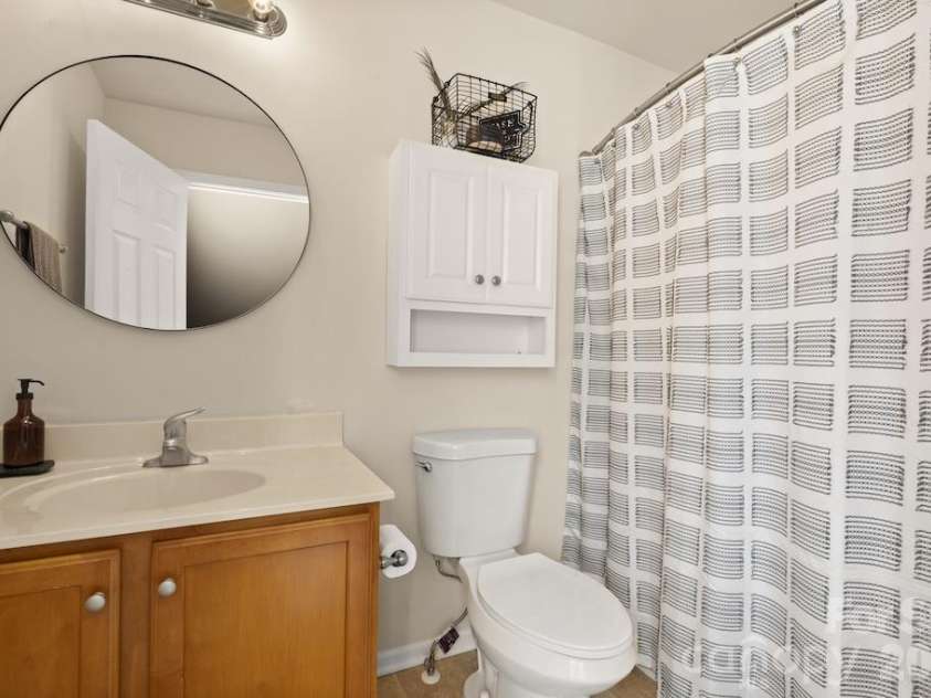 6723 Carrington Pointe Drive, Huntersville, NC 28078.  MLS# CAR4427331, YatesRealty ID 54069. 