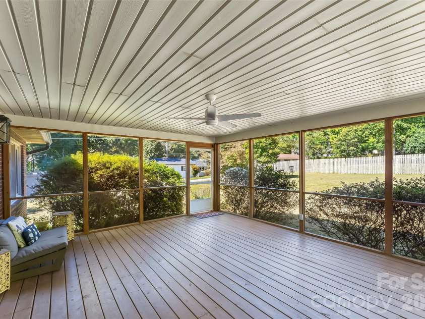 14 Three J Lane, Swannanoa, NC 28778.  MLS# CAR4429550, YatesRealty ID 54070. 