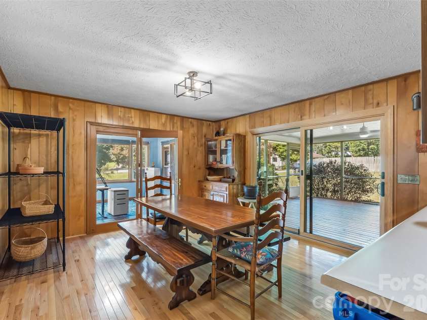 14 Three J Lane, Swannanoa, NC 28778.  MLS# CAR4429550, YatesRealty ID 54070. 