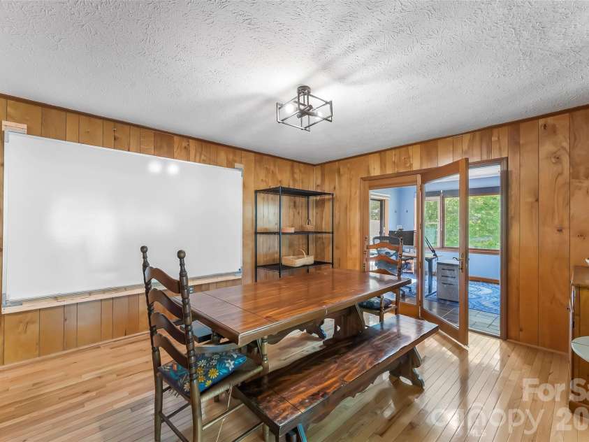 14 Three J Lane, Swannanoa, NC 28778.  MLS# CAR4429550, YatesRealty ID 54070. 