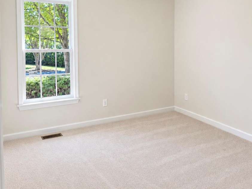 1615 Terra Cotta Drive, Hickory, NC 28602.  MLS# CAR4430081, YatesRealty ID 54072. 