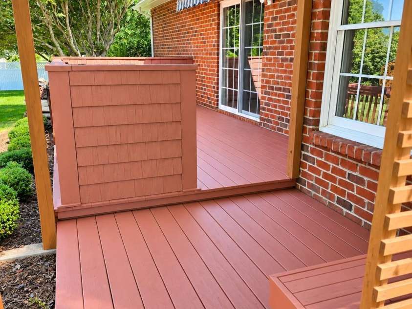 1615 Terra Cotta Drive, Hickory, NC 28602.  MLS# CAR4430081, YatesRealty ID 54072. 