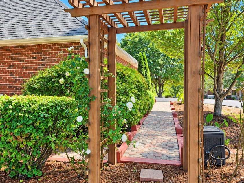 1615 Terra Cotta Drive, Hickory, NC 28602.  MLS# CAR4430081, YatesRealty ID 54072. 
