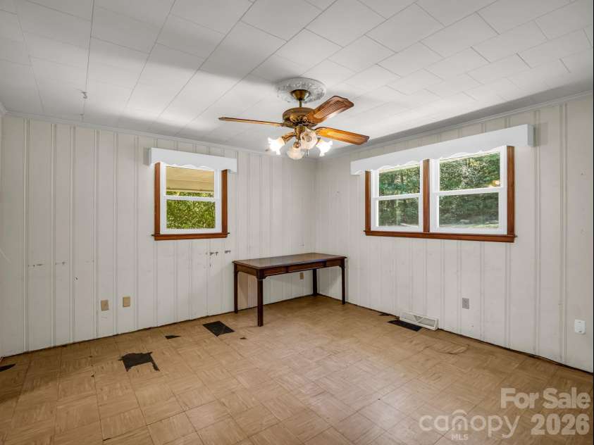 182 Longview Drive, Forest City, NC 28043.  MLS# CAR4427043, YatesRealty ID 54073. 