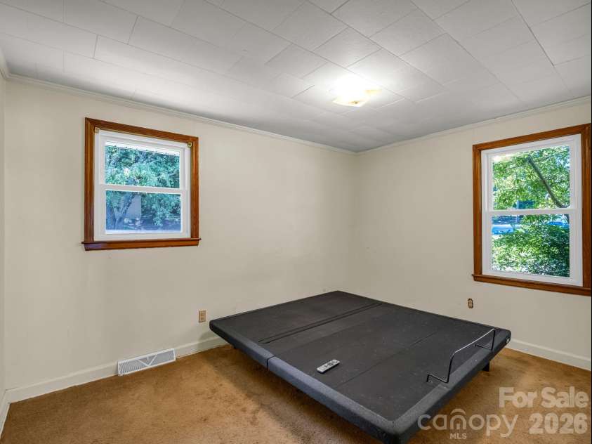 182 Longview Drive, Forest City, NC 28043.  MLS# CAR4427043, YatesRealty ID 54073. 
