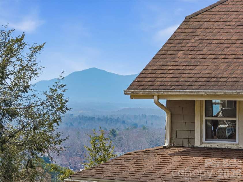 3 Perrion Avenue, Weaverville, NC 28787.  MLS# CAR4354323, YatesRealty ID 5408. 