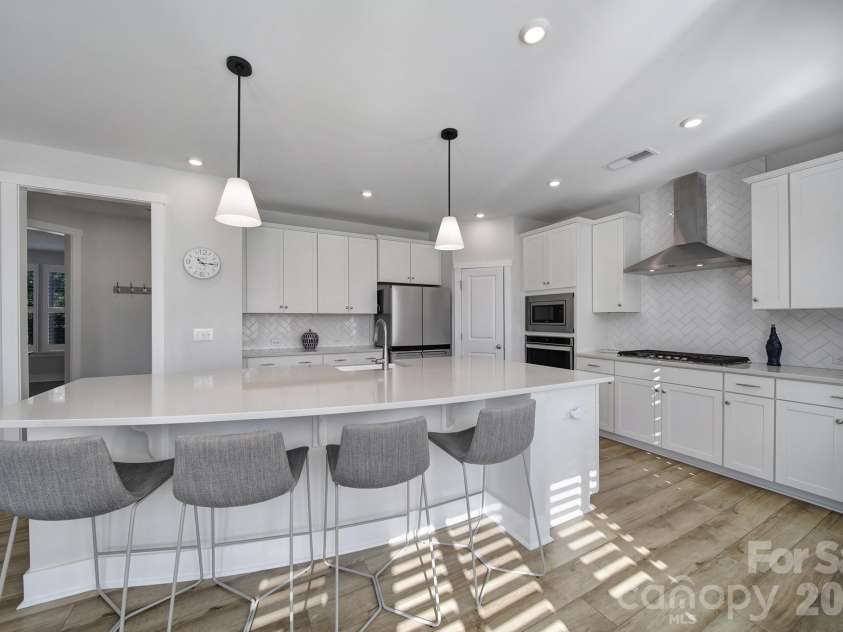 659 Crawfish Drive, Fort Mill, SC 29708.  MLS# CAR4429265, YatesRealty ID 54081. 