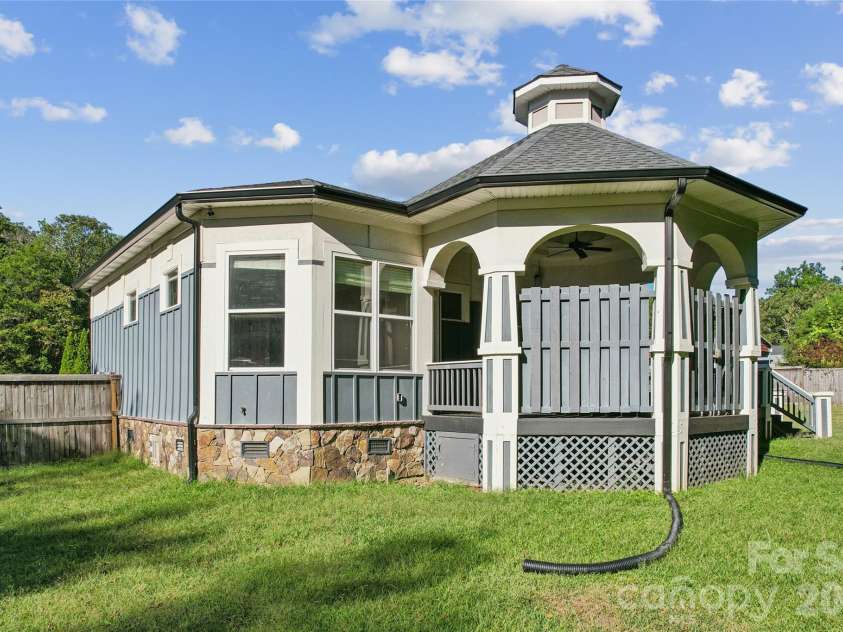 3403 Mary Elizabeth Church Road, Waxhaw, NC 28173.  MLS# CAR4430194, YatesRealty ID 54083. 