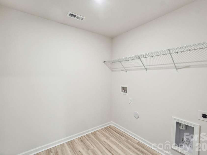 68 Laurel Pointe Drive, Waynesville, NC 28785.  MLS# CAR4430369, YatesRealty ID 54084. Photos are representative