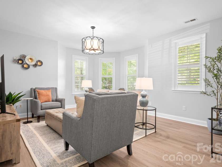 9007 Rosalyn Glen Road, Cornelius, NC 28031.  MLS# CAR4429240, YatesRealty ID 54085. 