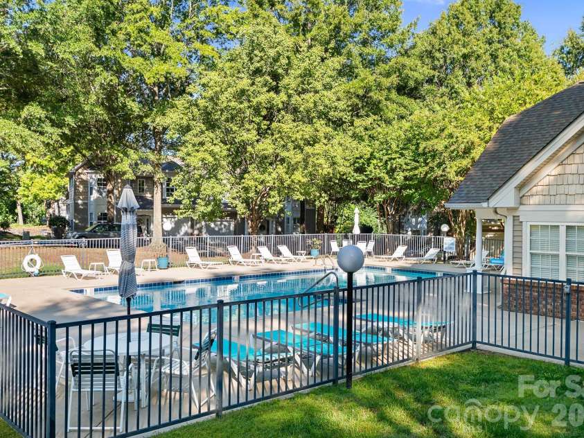 9007 Rosalyn Glen Road, Cornelius, NC 28031.  MLS# CAR4429240, YatesRealty ID 54085. 