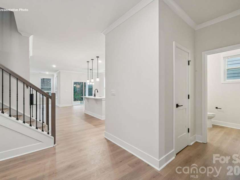 6410 Cherrybark Oak Lane, Huntersville, NC 28078.  MLS# CAR4383455, YatesRealty ID 54086. 