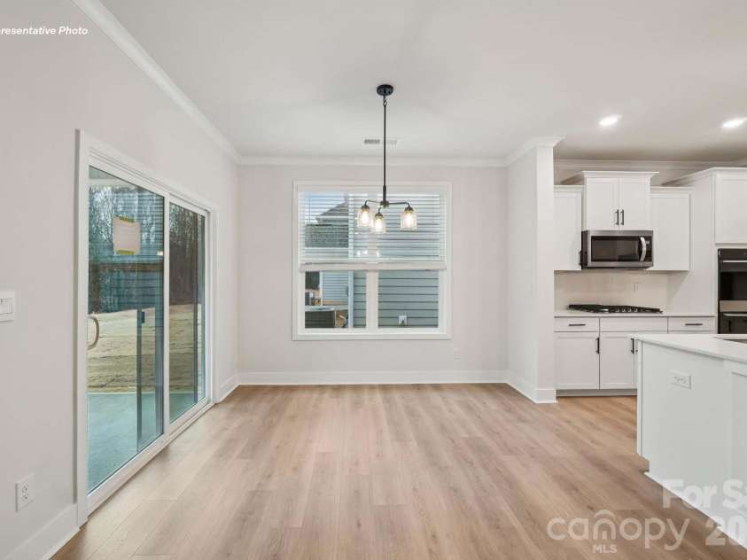 6410 Cherrybark Oak Lane, Huntersville, NC 28078.  MLS# CAR4383455, YatesRealty ID 54086. 