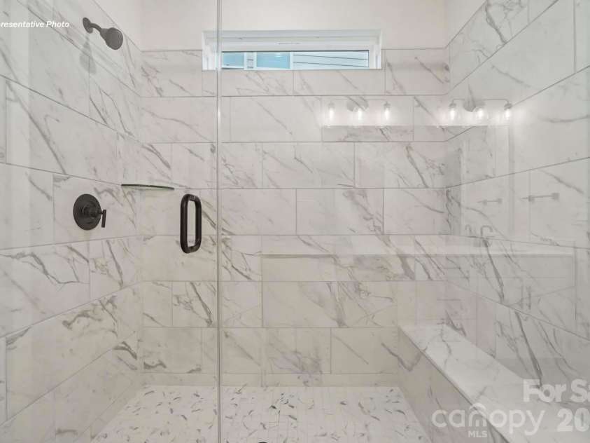 6410 Cherrybark Oak Lane, Huntersville, NC 28078.  MLS# CAR4383455, YatesRealty ID 54086. 