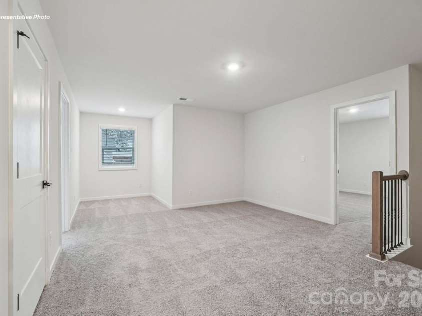 6410 Cherrybark Oak Lane, Huntersville, NC 28078.  MLS# CAR4383455, YatesRealty ID 54086. 