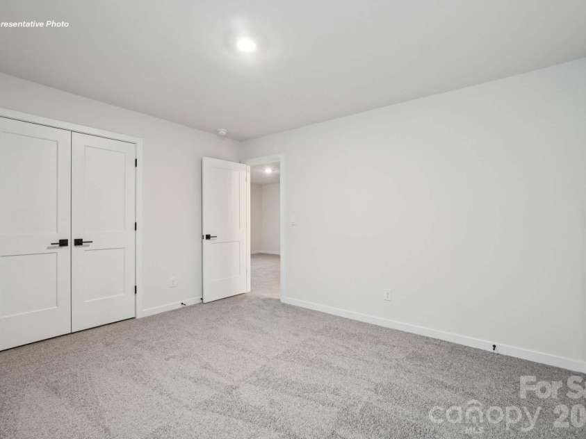 6410 Cherrybark Oak Lane, Huntersville, NC 28078.  MLS# CAR4383455, YatesRealty ID 54086. 