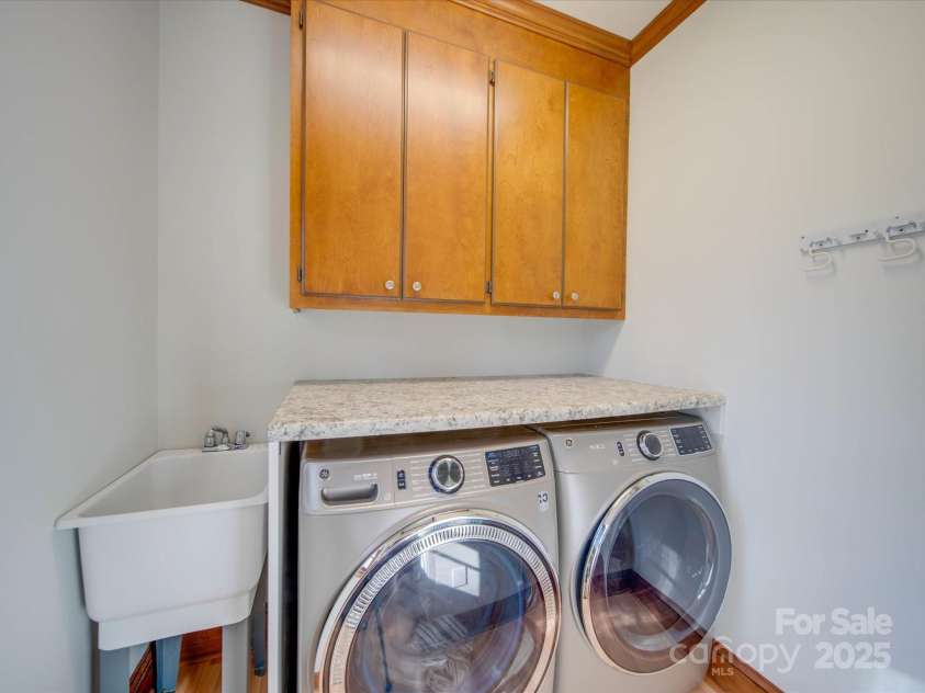 6020 Havencrest Court, Concord, NC 28027.  MLS# CAR4219332, YatesRealty ID 5409. 