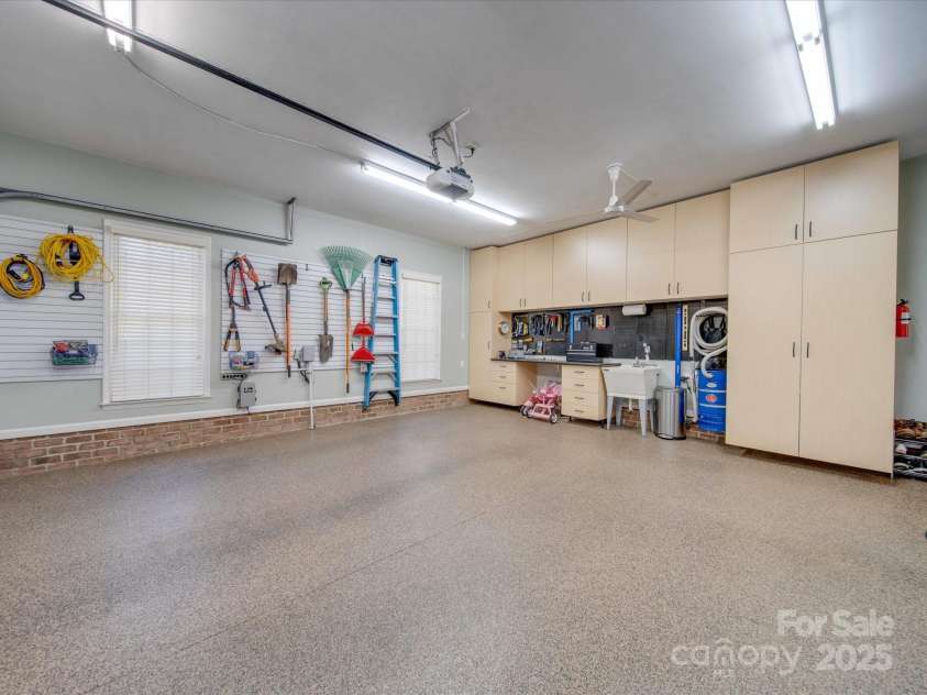 6020 Havencrest Court, Concord, NC 28027.  MLS# CAR4219332, YatesRealty ID 5409. 