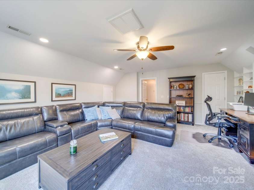 6020 Havencrest Court, Concord, NC 28027.  MLS# CAR4219332, YatesRealty ID 5409. 