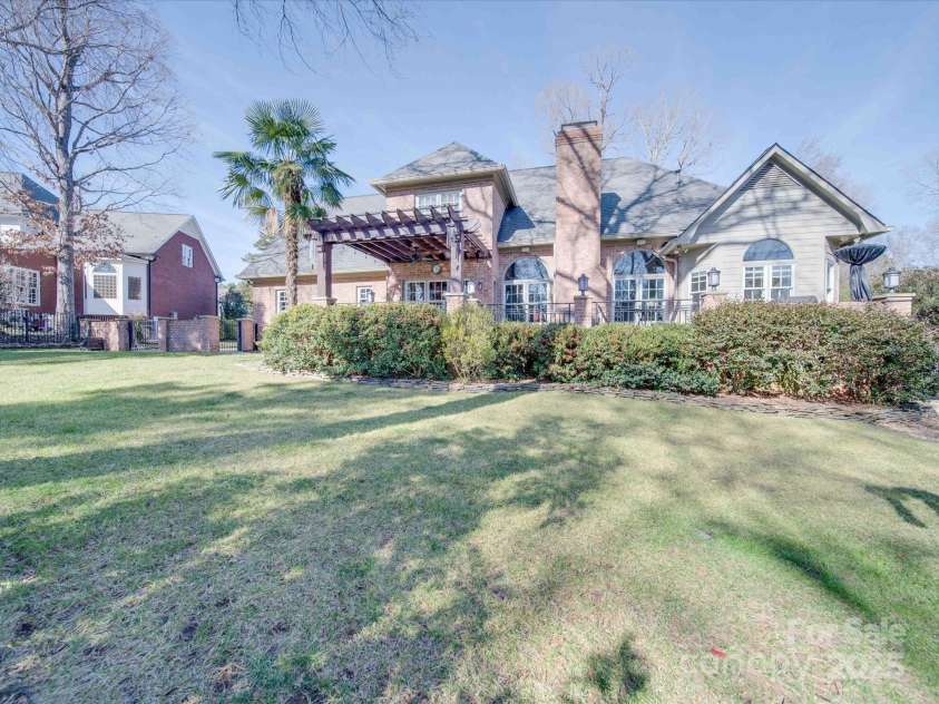 6020 Havencrest Court, Concord, NC 28027.  MLS# CAR4219332, YatesRealty ID 5409. 