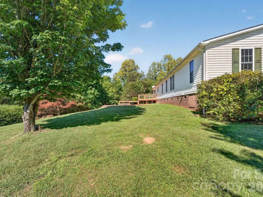 6041 Kaylas Ridge Road, Connelly Springs, NC 28612.  MLS# CAR4429448, YatesRealty ID 54091. 