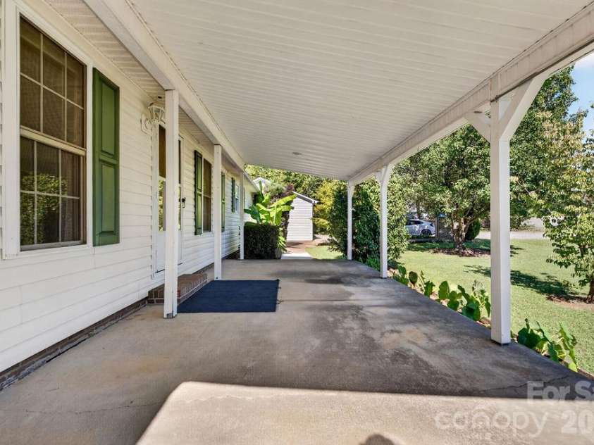 6041 Kaylas Ridge Road, Connelly Springs, NC 28612.  MLS# CAR4429448, YatesRealty ID 54091. Covered front porch